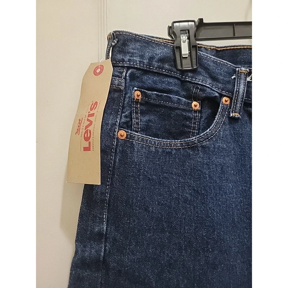 Levis levi men